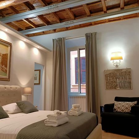 Fontana Di Trevi - Central Apartment In Рим Екстер'єр фото