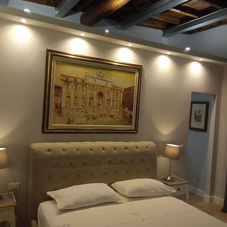 Fontana Di Trevi - Central Apartment In Рим Екстер'єр фото